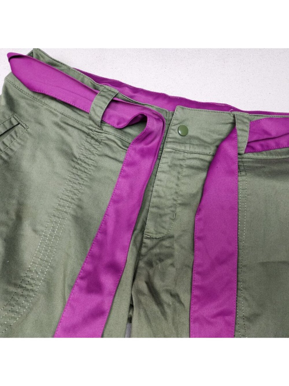 Nike DRI-FIT Women's Utility Cargo Olive Green Pants w/Fabric Belt Sz L 36/31 - Picture 4 of 16